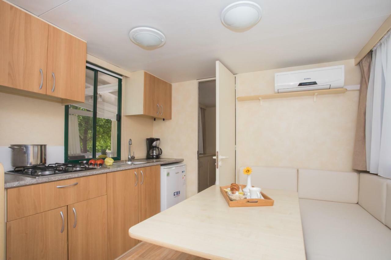 Sunce Mobile Homes & Apartments Grebaštica Buitenkant foto